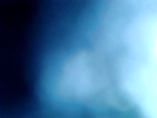Симпатичная блондинка томно стонет домашнее порно в магазине под черным членом