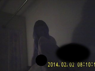 Высокая, грудастая блондинка трахает бритую киску толстым порно частное молодых дилдо