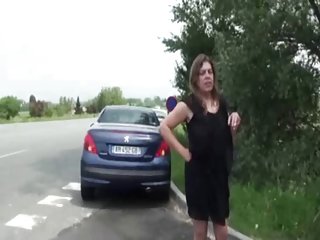 На чуваке холостяцкая вечеринка и помощник устроили ему праздник, призвали двух сестер, одетых в латекс, умных, которые терли свои киски ему в seks video domashniy лицо, сосали его член и заводили его член как по маслу